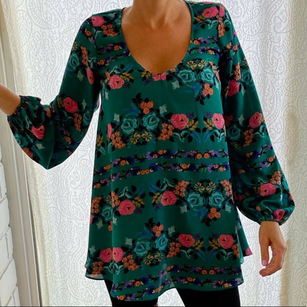 Show Me Your Mumu Floral Emerald Green Long Sleeve Small